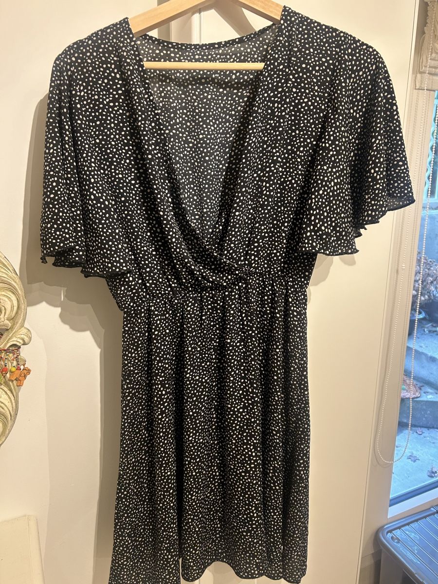 Shein Vestiti: Robe à pois noir et blanche - SHEIN – Nuovo (secondo la descrizione) da Vesenaz venduto da emi_videsonarmoire 3