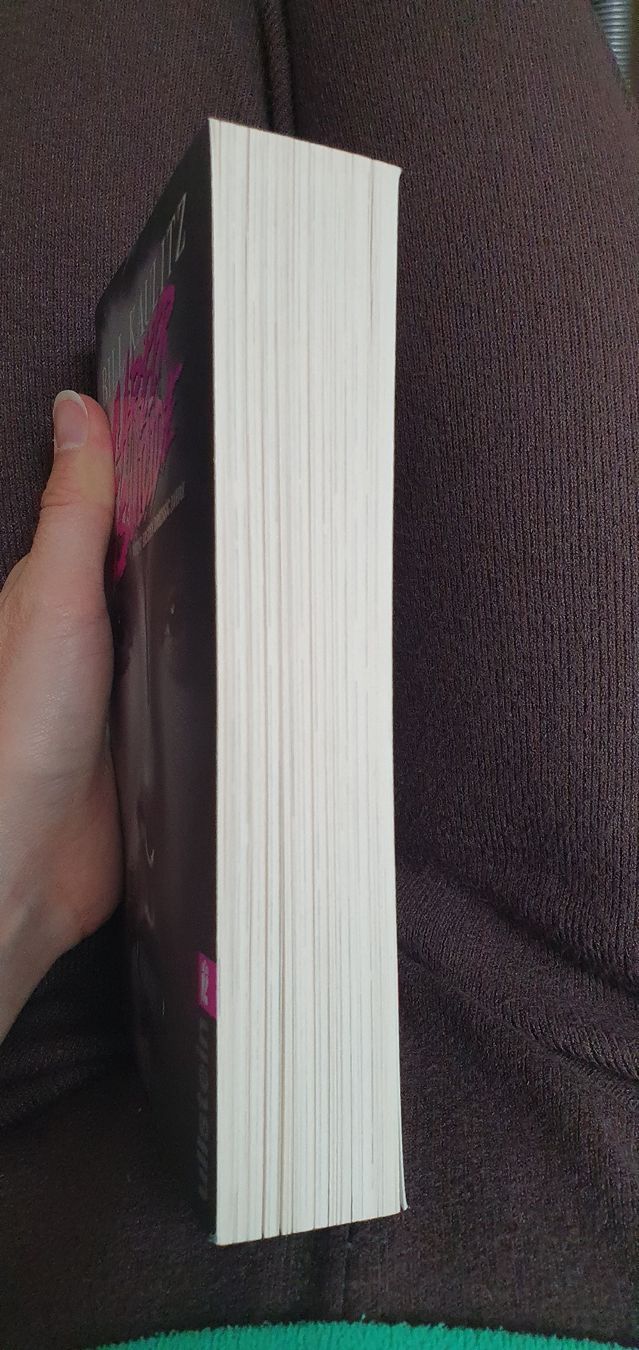 Bücher: Buch "Career Suicide" – Gebraucht aus Hagendorn von happyclothing 3
