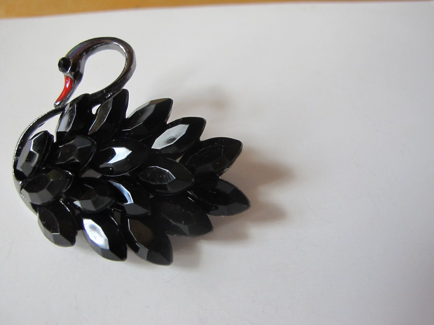 Spille & Fermagli: Elegante Brosche Schwarzer Schwan Strass – Nuovo (secondo la descrizione) da Löhningen venduto da Chimae67 2