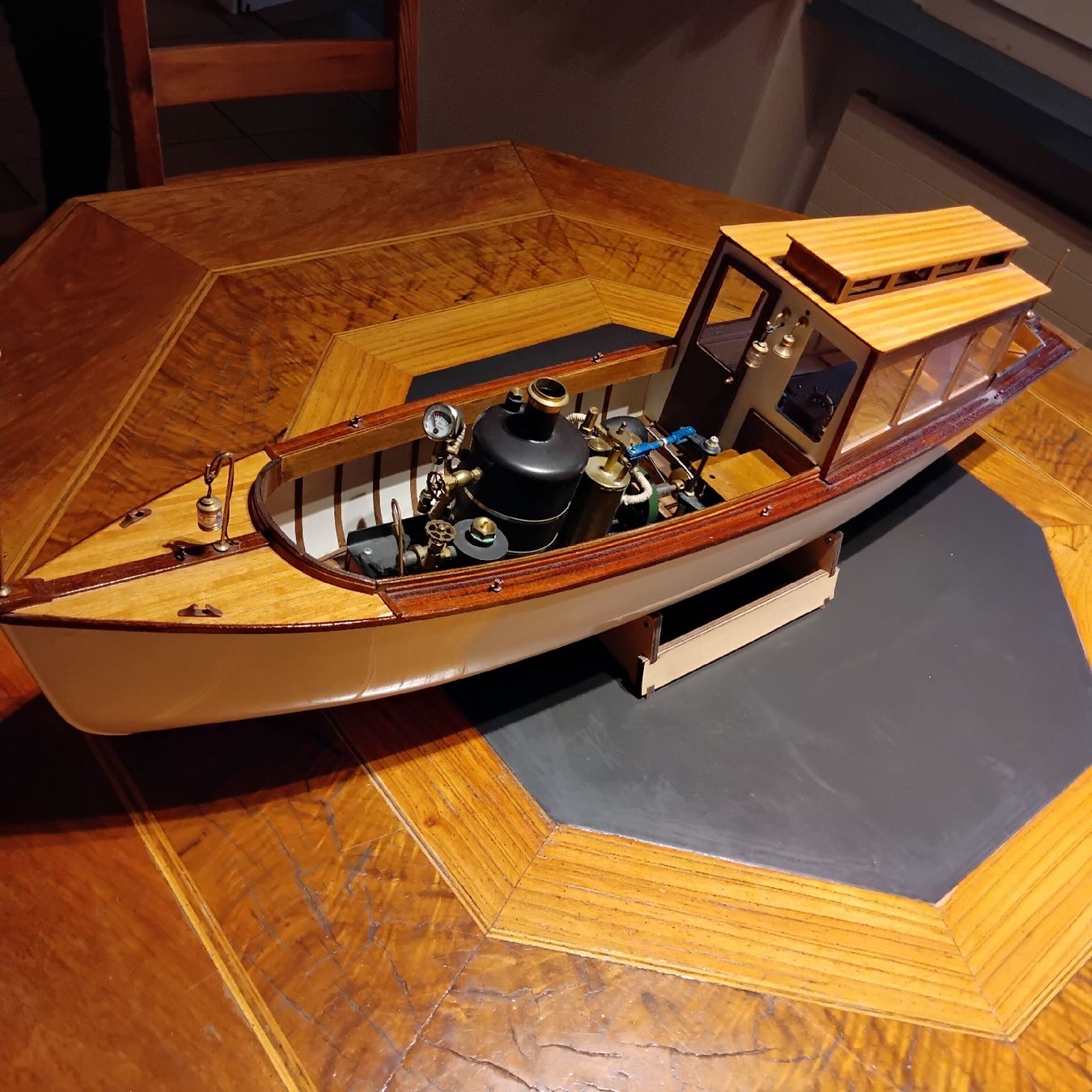 Modellismo RC: Dampfboot  ( ALEXANDRA ) – Nuovo (secondo la descrizione) da Bad Ragaz venduto da Pizalun