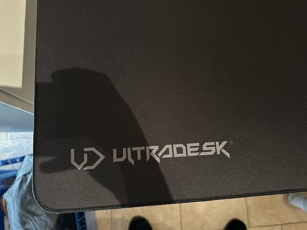 Scrivanie: Bureau gamin ultradesk – Usato da Cheseaux-Lausanne venduto da thi_6y96 3