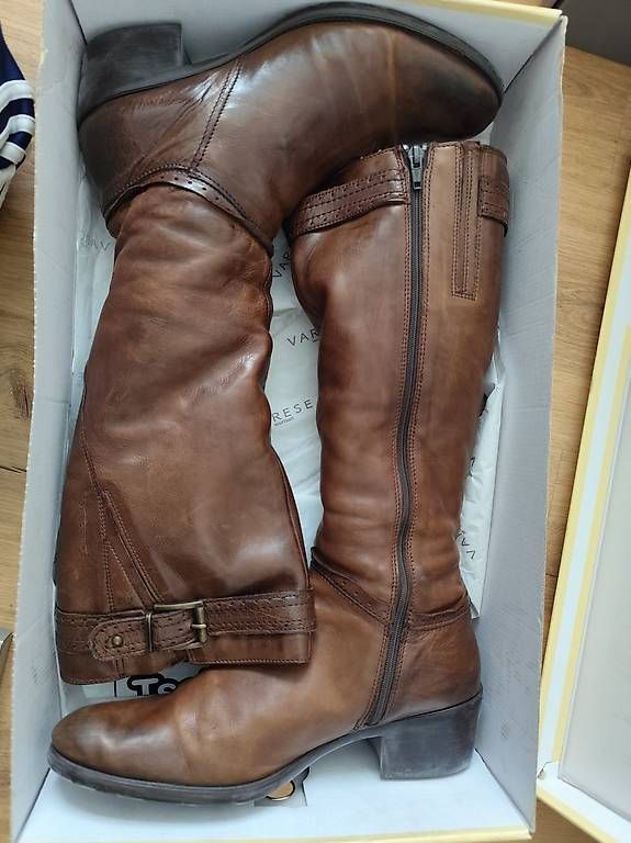 Scarpe da donna: Lederstiefel von Varese – Usato da Sachseln venduto da jas_ch