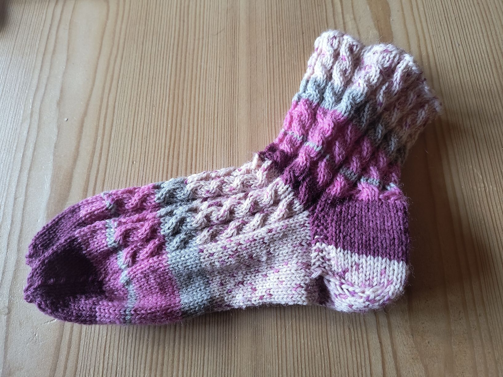 Calze: Schöne handgestrickte Socken Grösse 36/37 – Nuovo e nell'imballaggio originale da Rudolfstetten venduto da mirjamh70