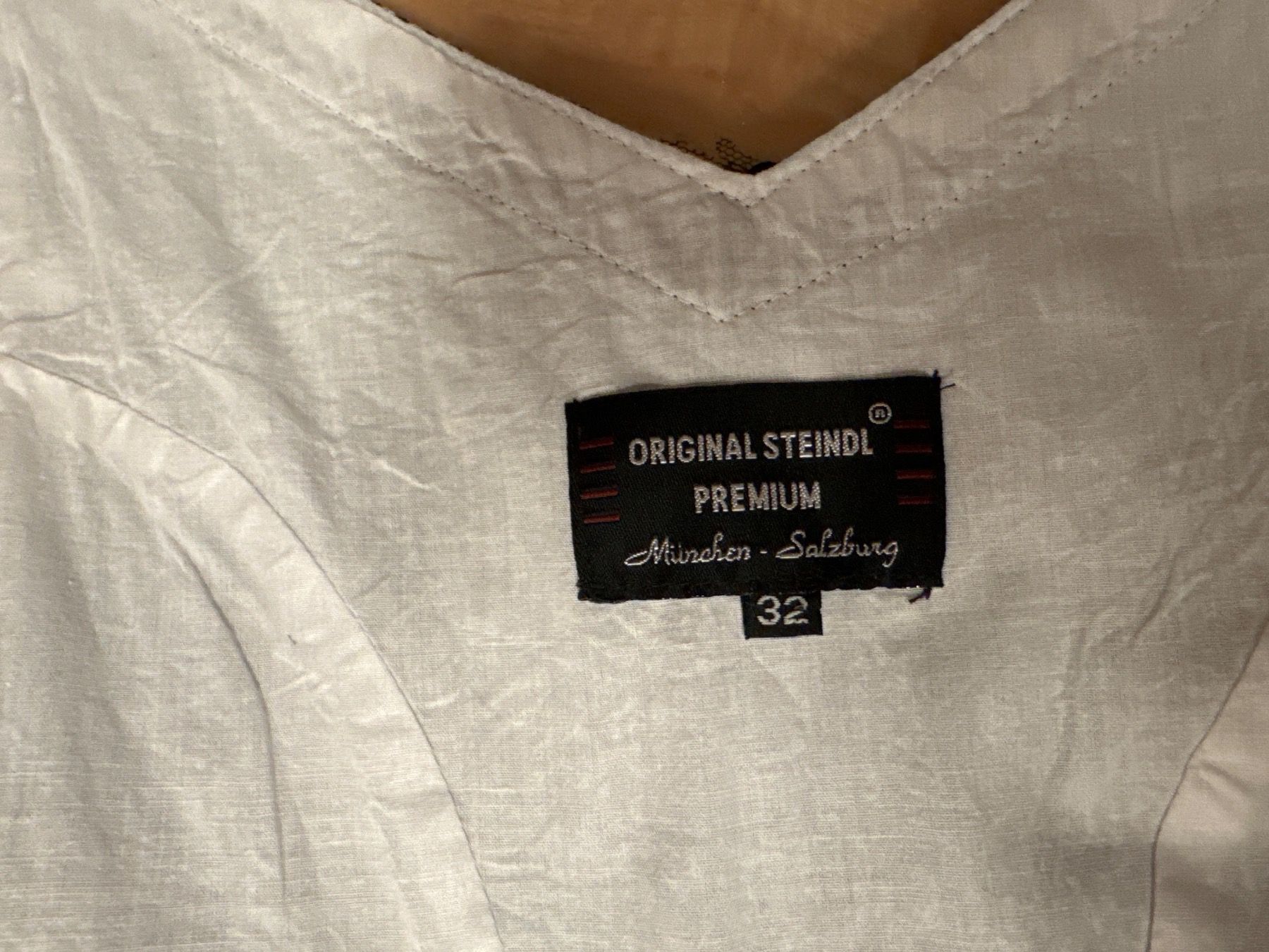 Krüger Vestiti: Dirndl Gr 32 Seide orig Steindl München – Usato da Oberweningen venduto da Jogi2 6