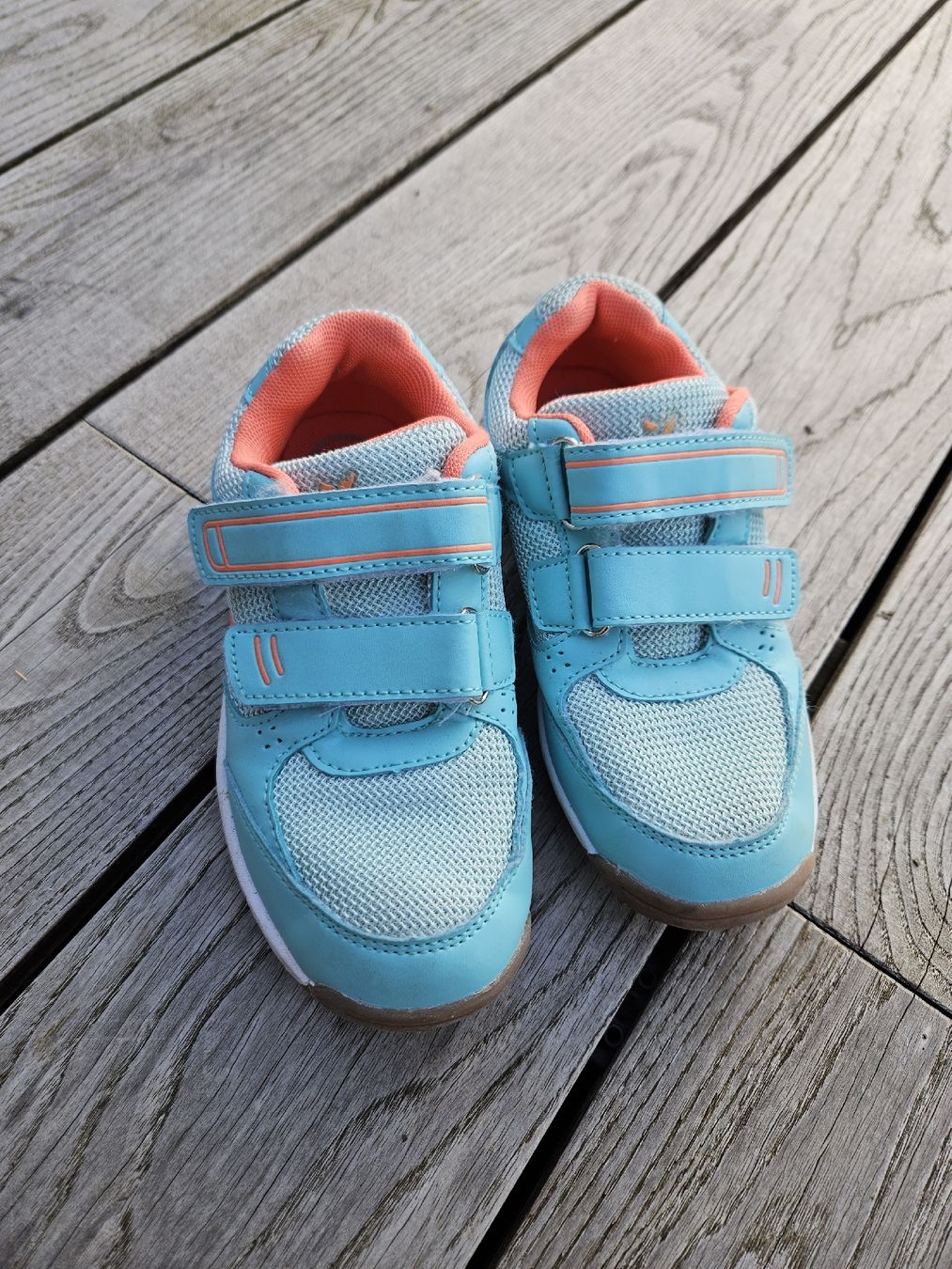 Chaussures filles: Kinder Hallenschuhe Grösse 30 – D'occasion à Thal par Herbue82