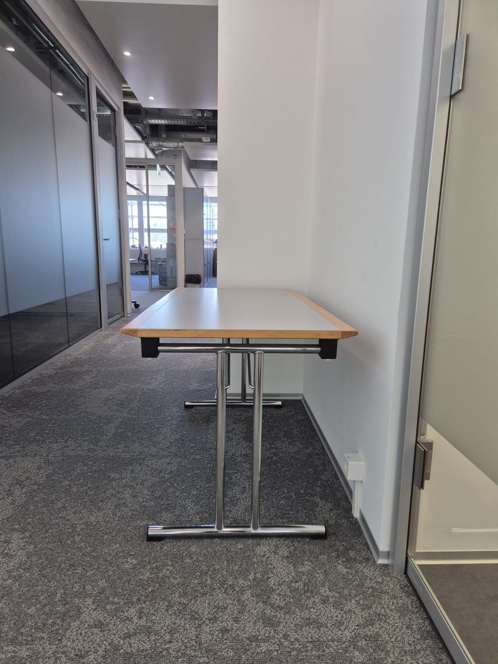 Schreibtische: Klappbarer Schreibtisch – Gebraucht aus Münchenstein von han_h2xt 2