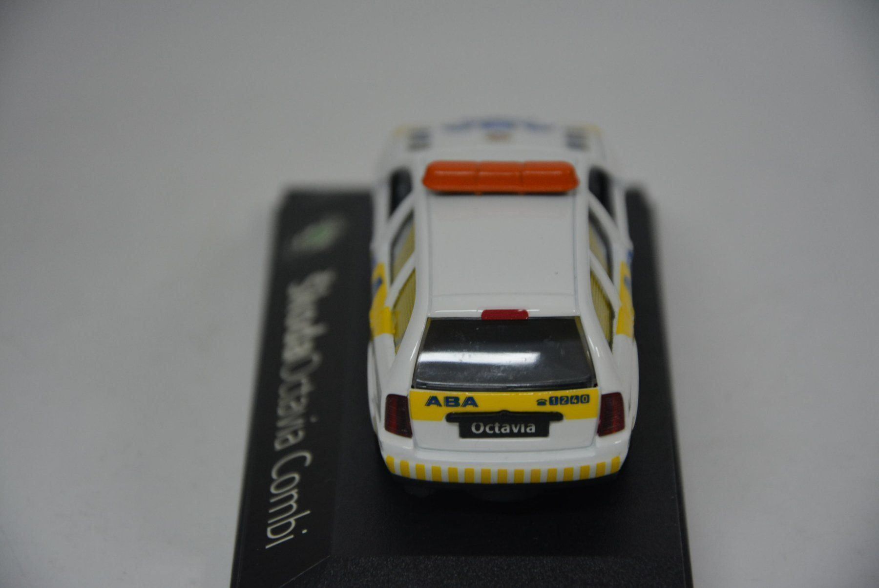 Skoda Modellini d'auto: SKODA Octavia Combi 1996  , Abrex , 1:43 – Nuovo (secondo la descrizione) da Goldach venduto da Feivel9 7
