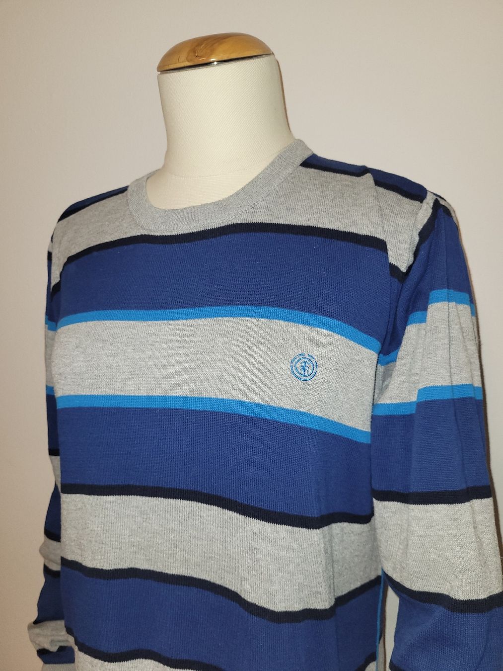 Pulls & Sweat-shirts: Element Pullover gestreift grau blau Grösse M guter Zustand – D'occasion à Solothurn par tingel_t