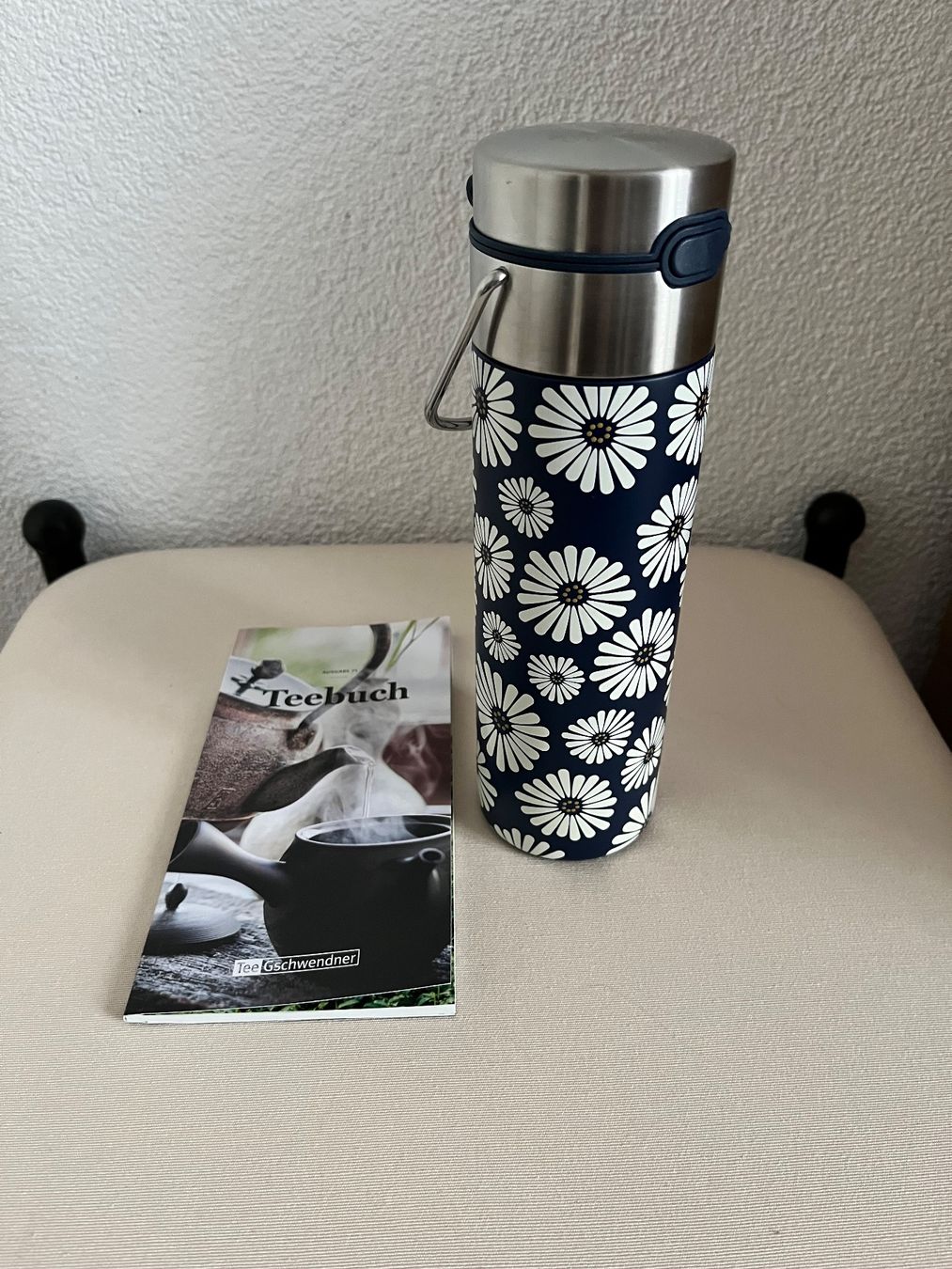 Thermos Borracce & Thermos: Eigenart Tee Flasche – Nuovo (secondo la descrizione) da Neukirch Egnach venduto da Bruno-Privatverkauf 1