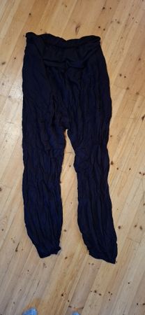 Schwarzi Summer-Hose, Grössi XL, bequem mit breiten Bund