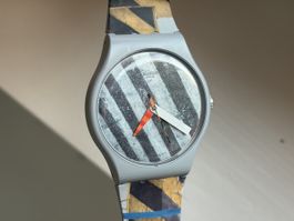 Swatch Uhr New Gent Orange/ grau, neuwertig 