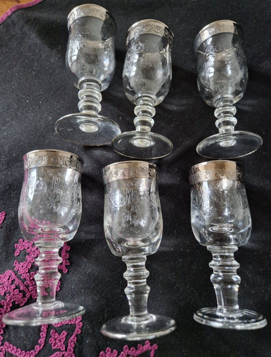 Murano Bicchieri: Murano Medici Grappa/Schnapsgläser – Nuovo (secondo la descrizione) da Bern venduto da Antikbatik 1