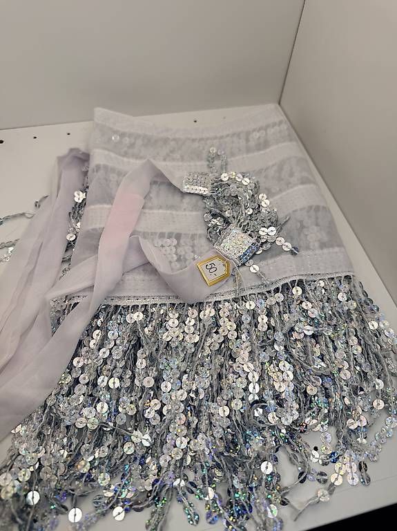 Röcke: Jupe à sequins et franges argentée - Taille S/M – Neu (gemäss Beschreibung) aus Biel/Bienne von secondstore 3