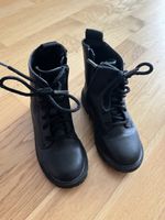 Schwarze Kinderstiefel Gr. 25/26 - perfekt für den Herbst!