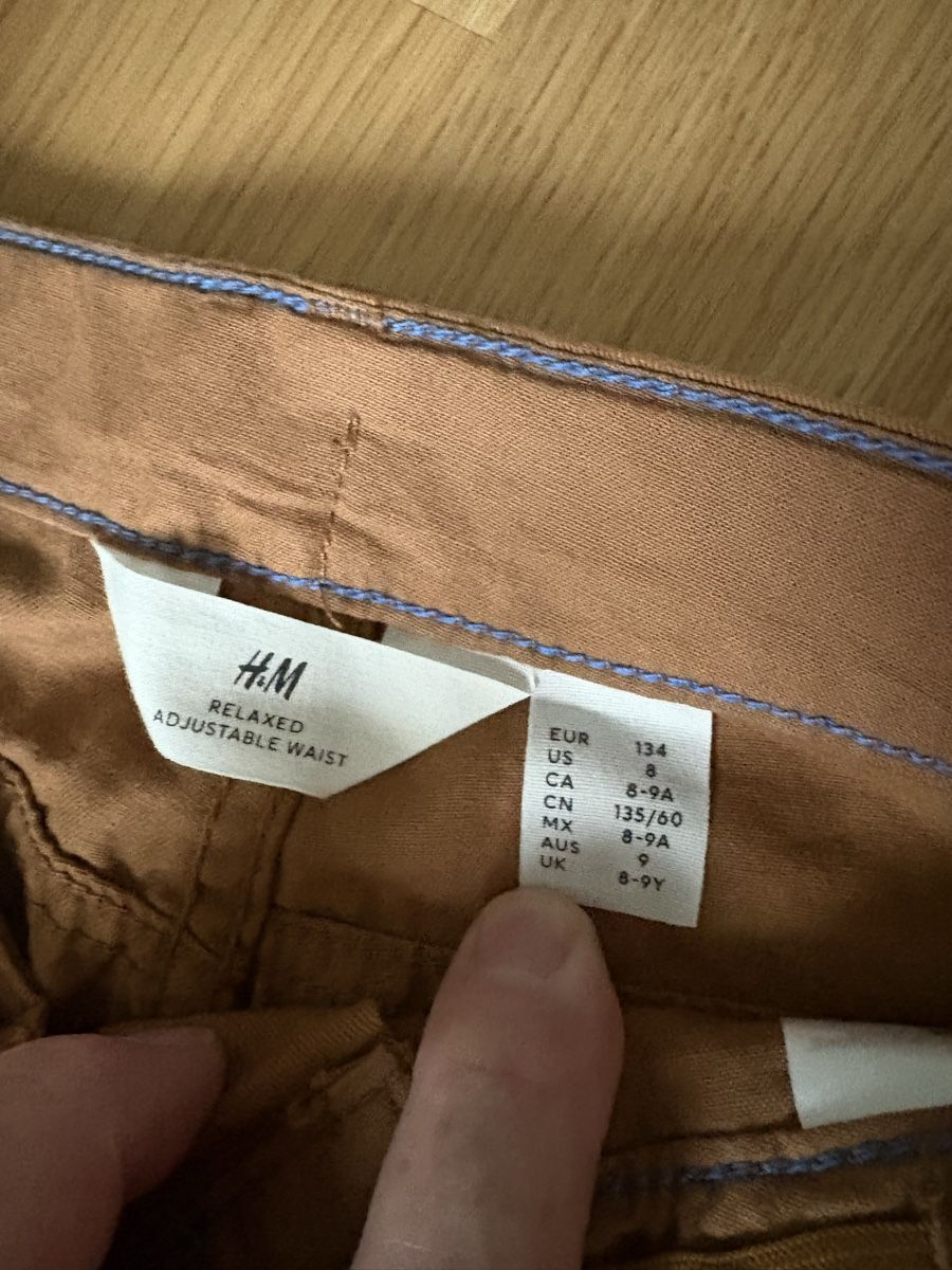 H&M Pantaloni: H&M Hose 134 – Usato da Zürich venduto da Moskitia 1