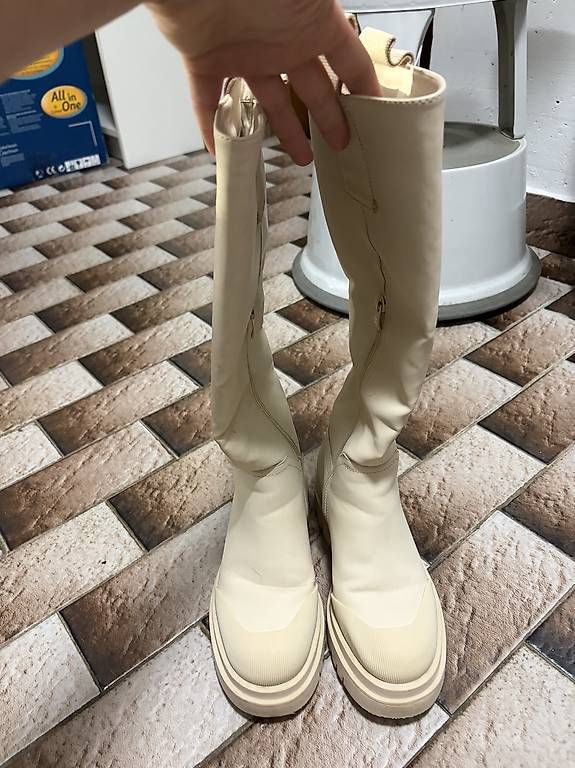 Scarpe da donna: Stivali per la pioggia  – Usato da Muzzano venduto da lod_vw2v 1