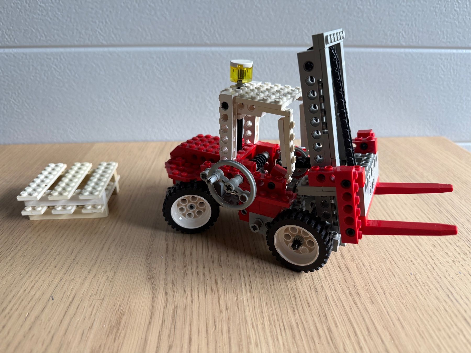 Technics Kit di costruzioni: Lego 8835 élévateur – Usato da Porrentruy venduto da inf_g26c