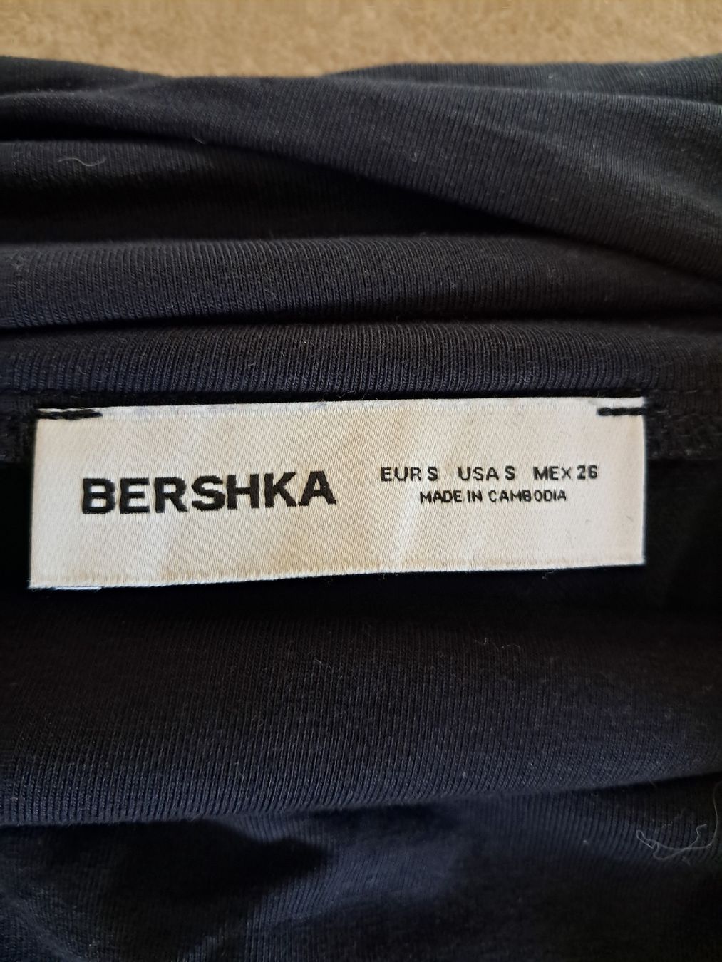 Stoffe: Bershcka S Lowe Waist Stoffhos – Gebraucht aus Inwil von roh_2ntb 2