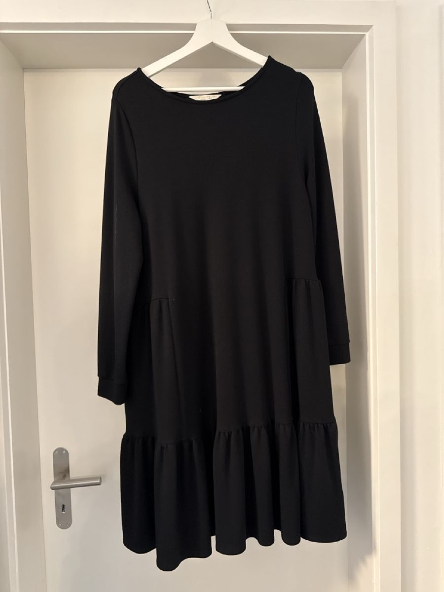 Tchibo Vestiti: schwarzes Kleid, Tchibo, Gr. 40/42 – Nuovo (secondo la descrizione) da Lohn-Ammannsegg venduto da SamanthaF