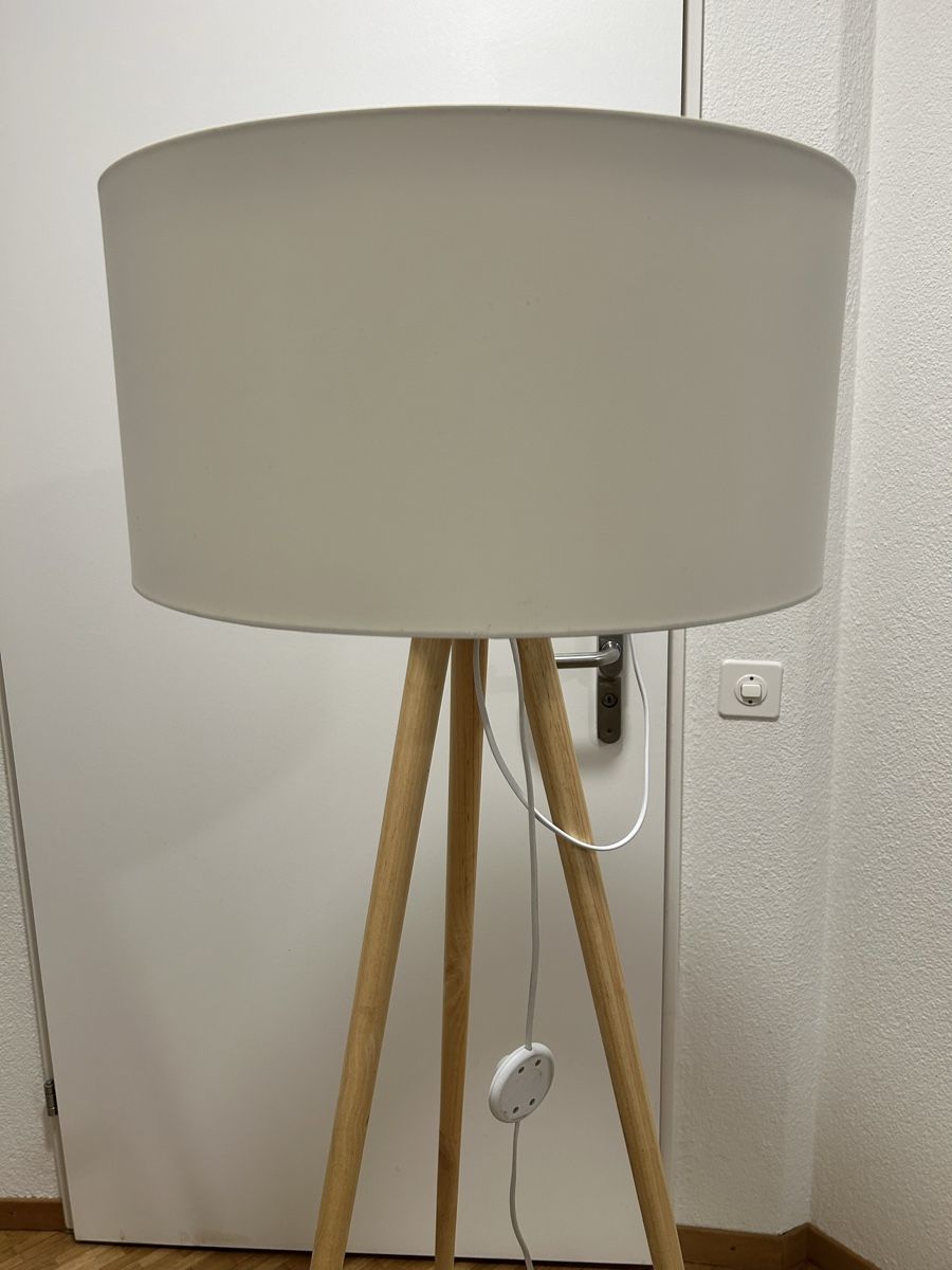 Lampen: Stehlampe – Gebraucht aus Kloten von chandro01