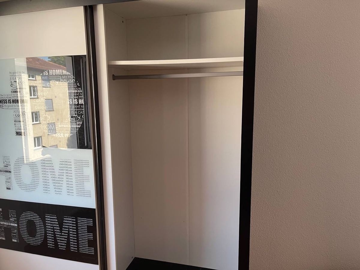 Schränke: Kleiderschrank – Gebraucht aus Bern von nat_7rk7 2