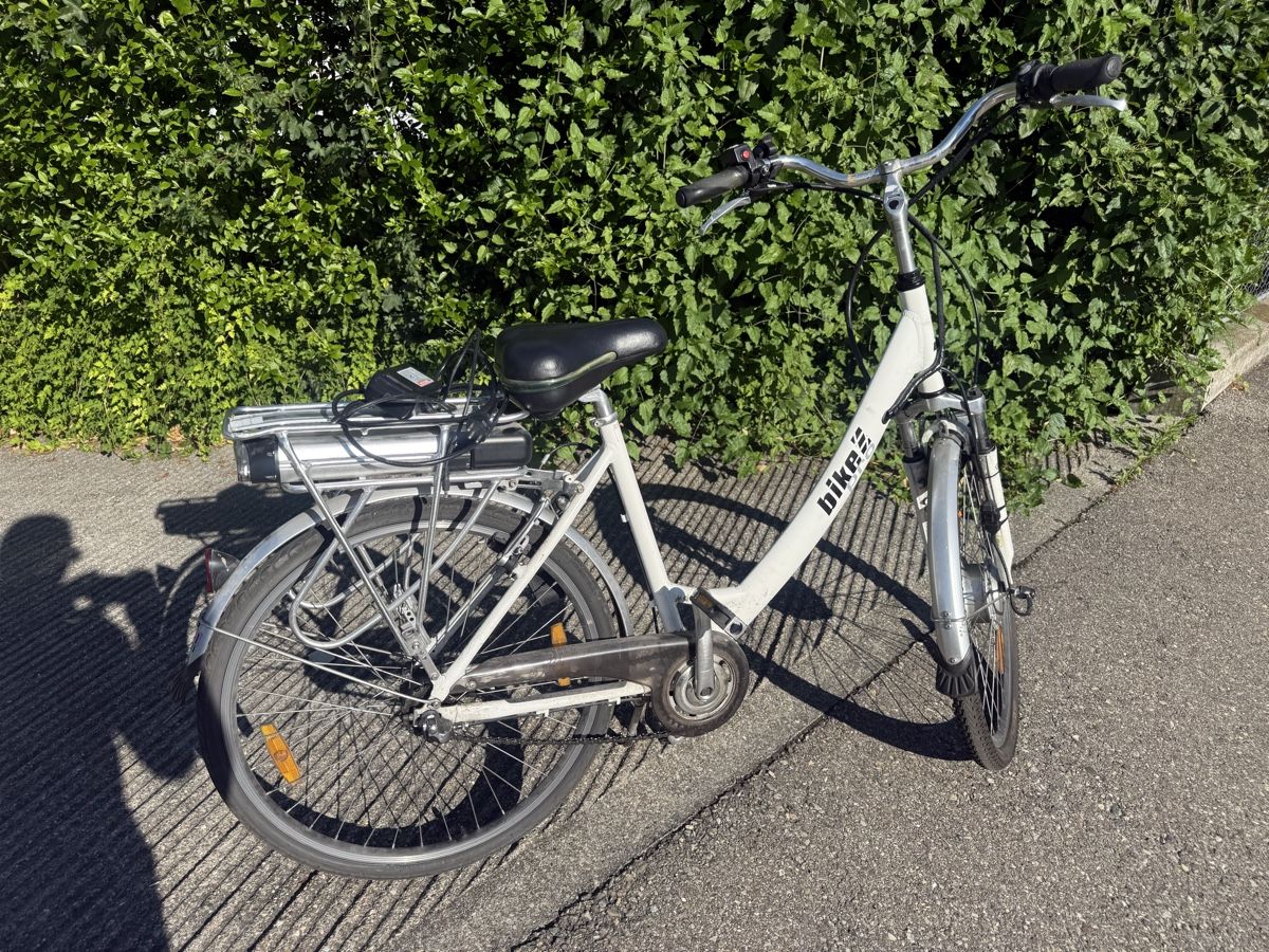 Velos: Bike2 E-Bike  – Defekt aus Steinmaur von Bal-Rajmi1 2