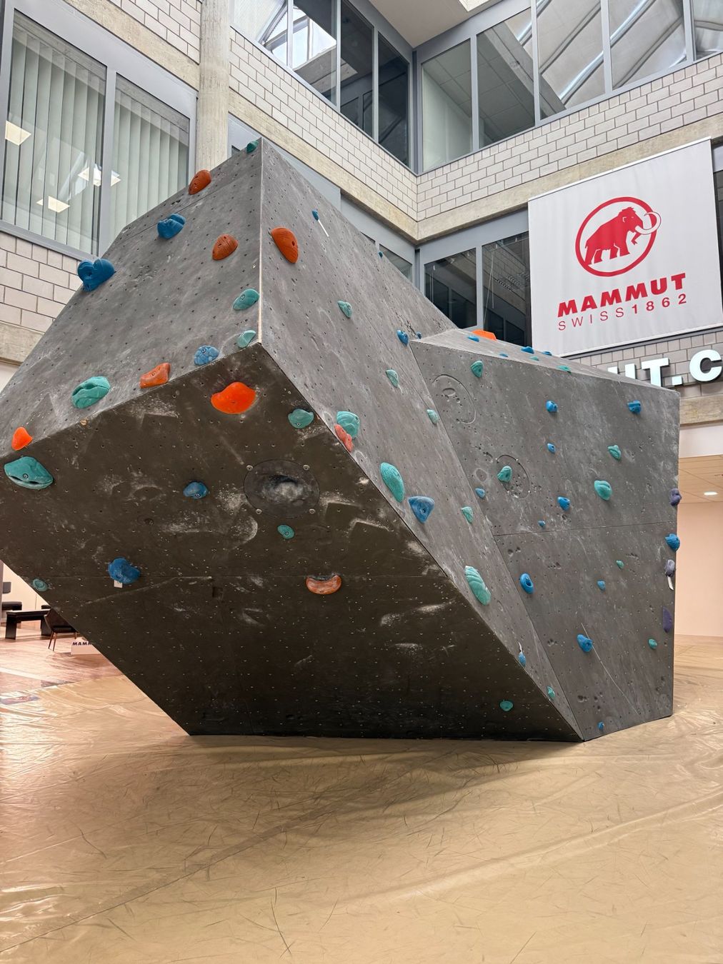 Pareti & prese d'arrampicata: Bouldering Block – Usato da Seon venduto da natalia_mammut 1