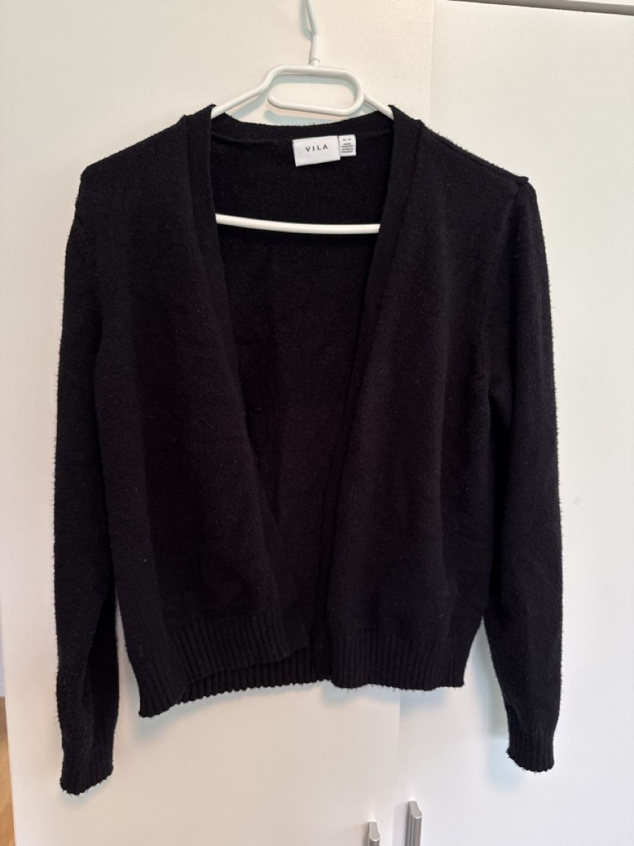 Vila Giacche: Vila Strickjacke Schwarz Gr. M – Nuovo (secondo la descrizione) da Thun venduto da Vans_98