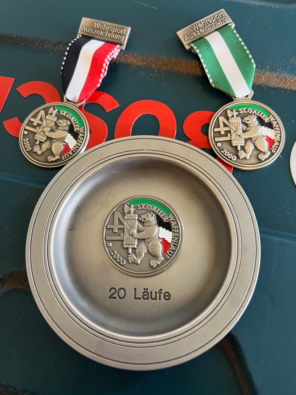 Medaglie: Medaille – Usato da monte carasso venduto da Chanel82