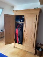 Schrank  Kasten 120 jahre