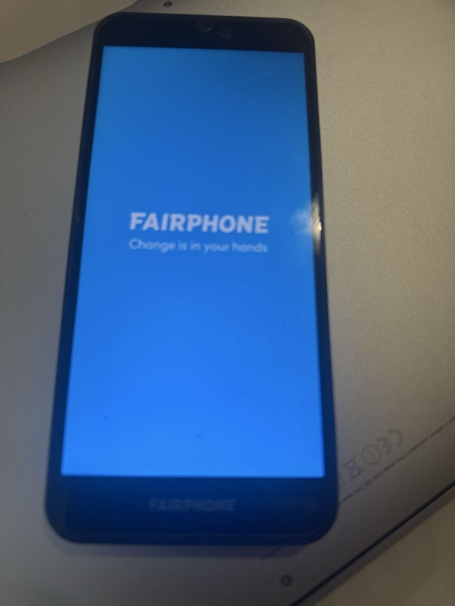 Fairphone Handys / Smartphones: Fairphone 3 5G Gris pour pièces – Defekt aus Biel/Bienne von Baol1 2