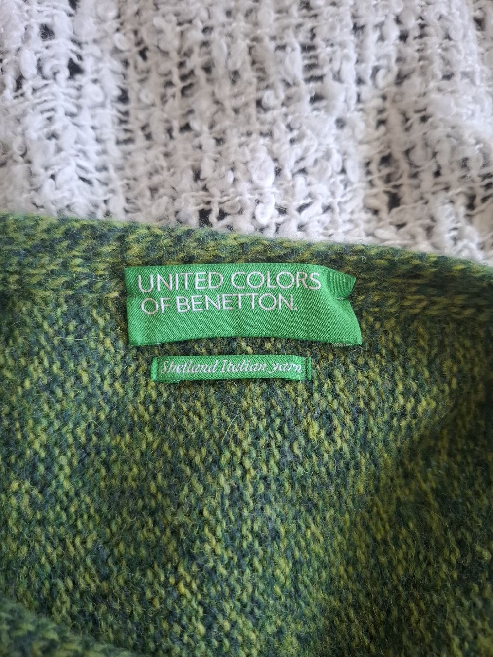 Benetton Altro in Moda donna: Pancho de marque Benetton – Nuovo (secondo la descrizione) da La Chaux-de-Fonds venduto da emm_9r5v 2