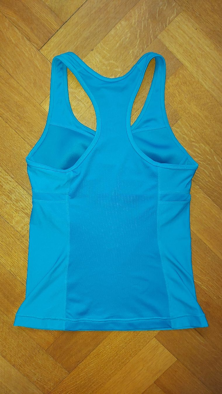 Nike Top: Sport top Nike Dri-FIT – Usato da Sion venduto da aud_7pxl 1