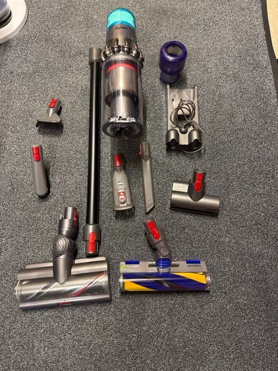 Dyson Aspirateurs & Accessoires: Dyson v15 Detect Absolute – D'occasion à Bern par AliPan 2