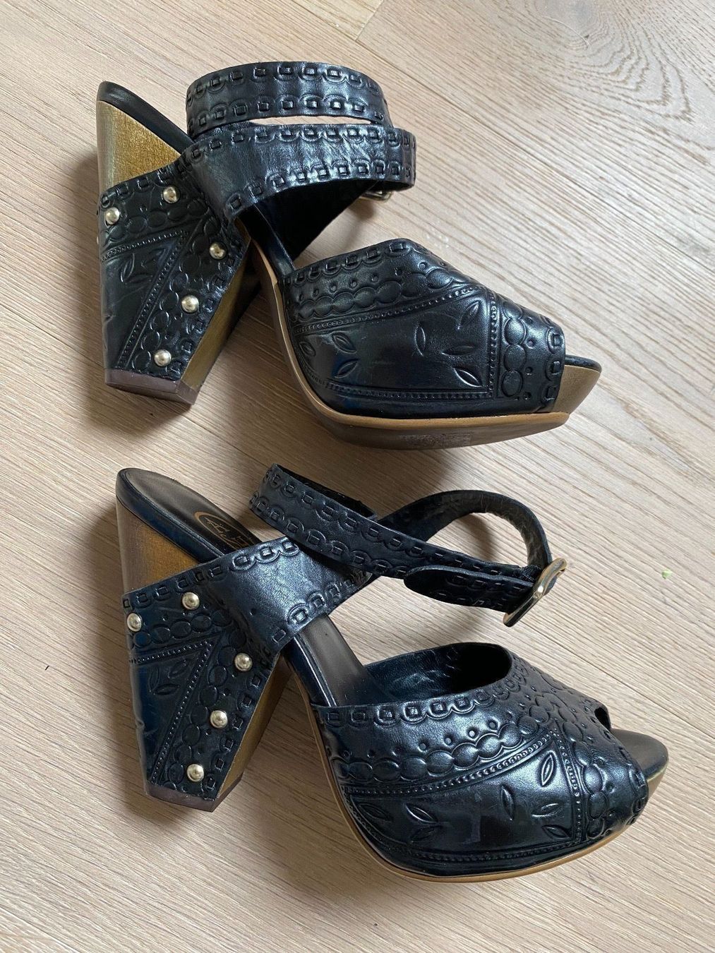 Ash Chaussures femmes: Neue Ash High Heels Grösse 36 – Neuf (Voir description) à Winkel par Flyhy2020 2