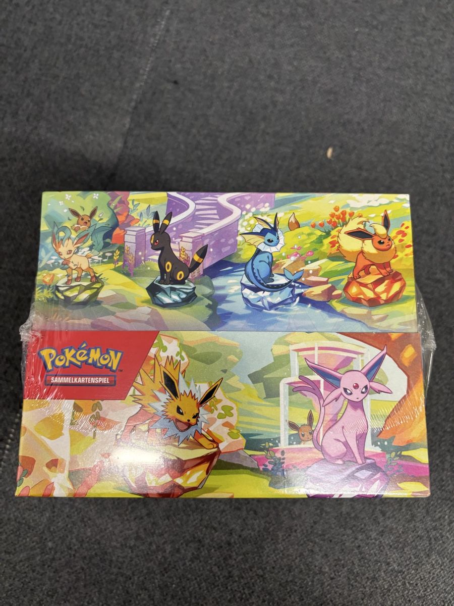 Pokémon Cartes à collectionner: 🇩🇪 Prismatic Evolution Seald Tin Box – Neuf avec emballage d'origine à Inwil par ste_roma