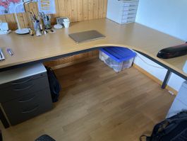 Bureau d’angle 