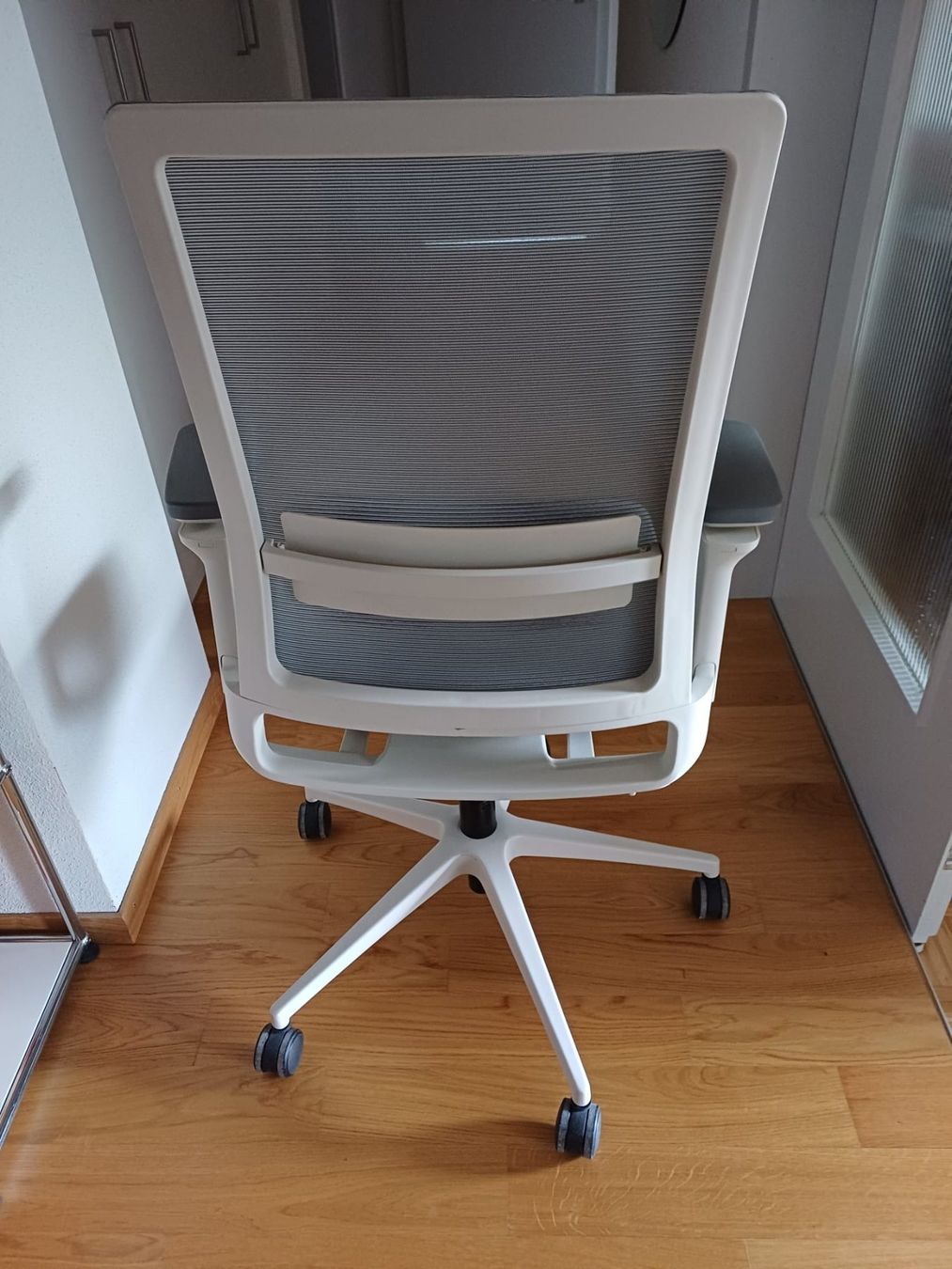 Chaises: Bürostuhl – D'occasion à Niederwangen BE par zbidi61 3
