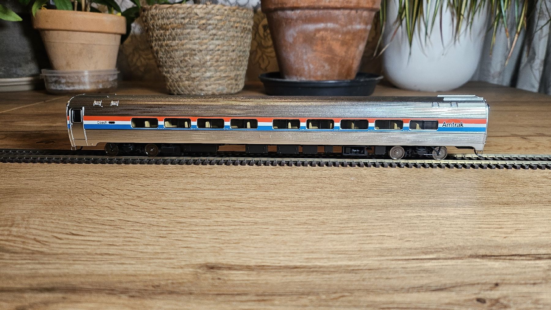 Walthers Modellini di ferrovie: Amtrak Amfleet II phase III Walthers Proto – Nuovo e nell'imballaggio originale da Les Avants venduto da Dj_tonio46 5
