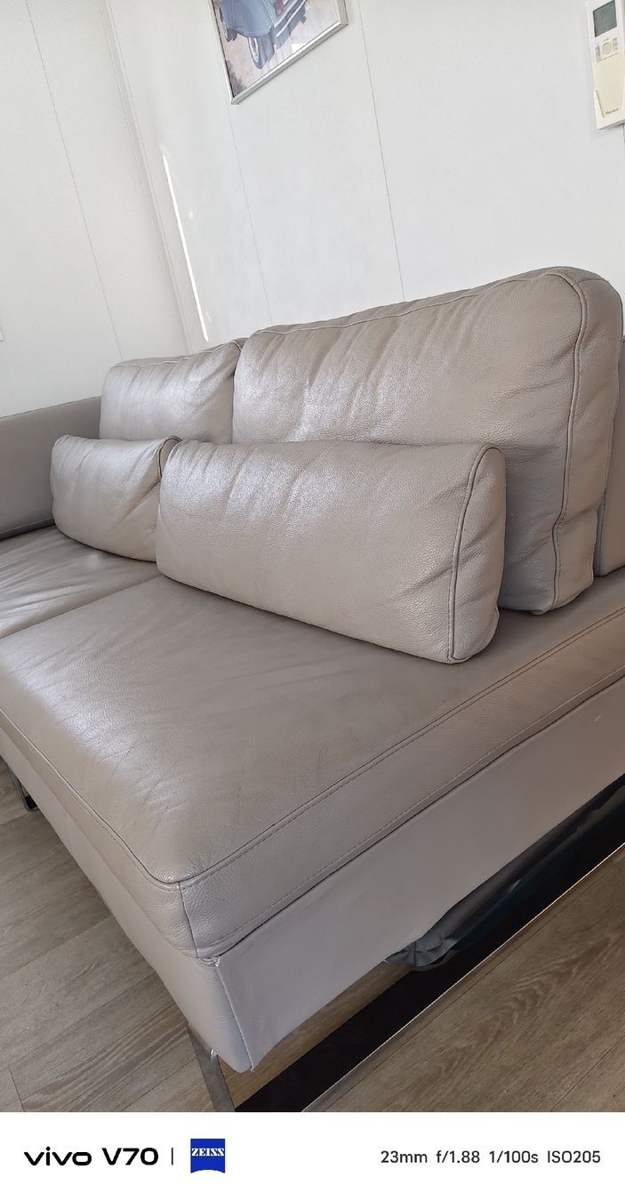 Pfister Sofas: Sofa modulable cuir gris – D'occasion à Sugiez par clo_76gd 8