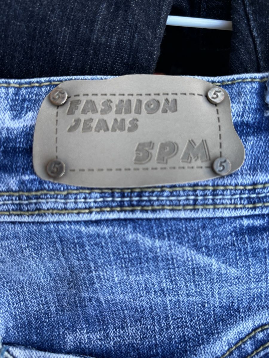 Jeans: 3/4 Jeanshosen  – Gebraucht aus Walterswil SO von Sunshineyupi 2