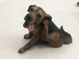 Figurine Chien Beagle en résine.