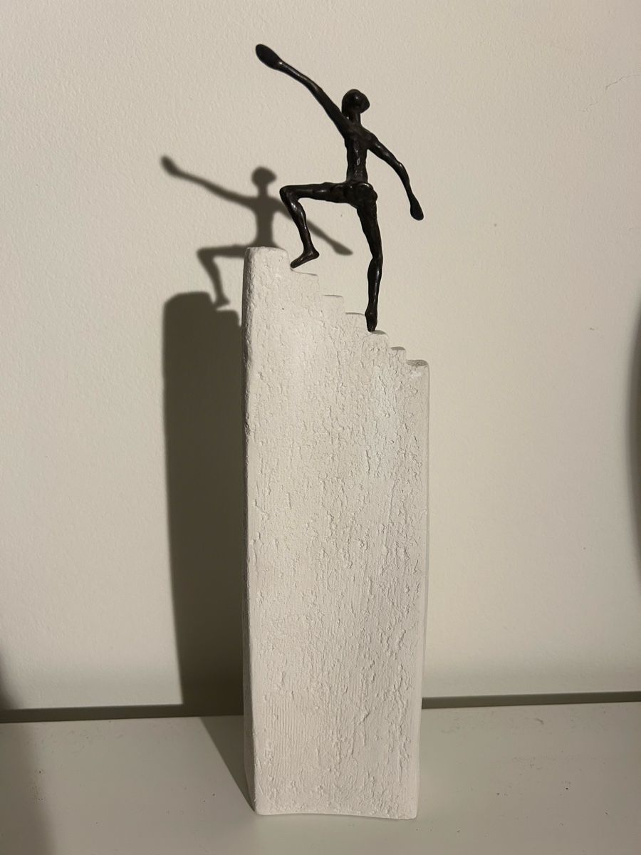 Skulpturen & Statuen: Bronze , Stufe zum Erfolg – Gebraucht aus Hochfelden von larson27 2