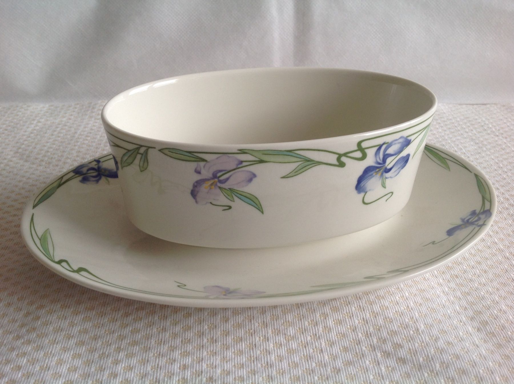 Villeroy & Boch Set di piatti: Villeroy & Boch - Verona - saucière – Usato da Sion venduto da accroshoes
