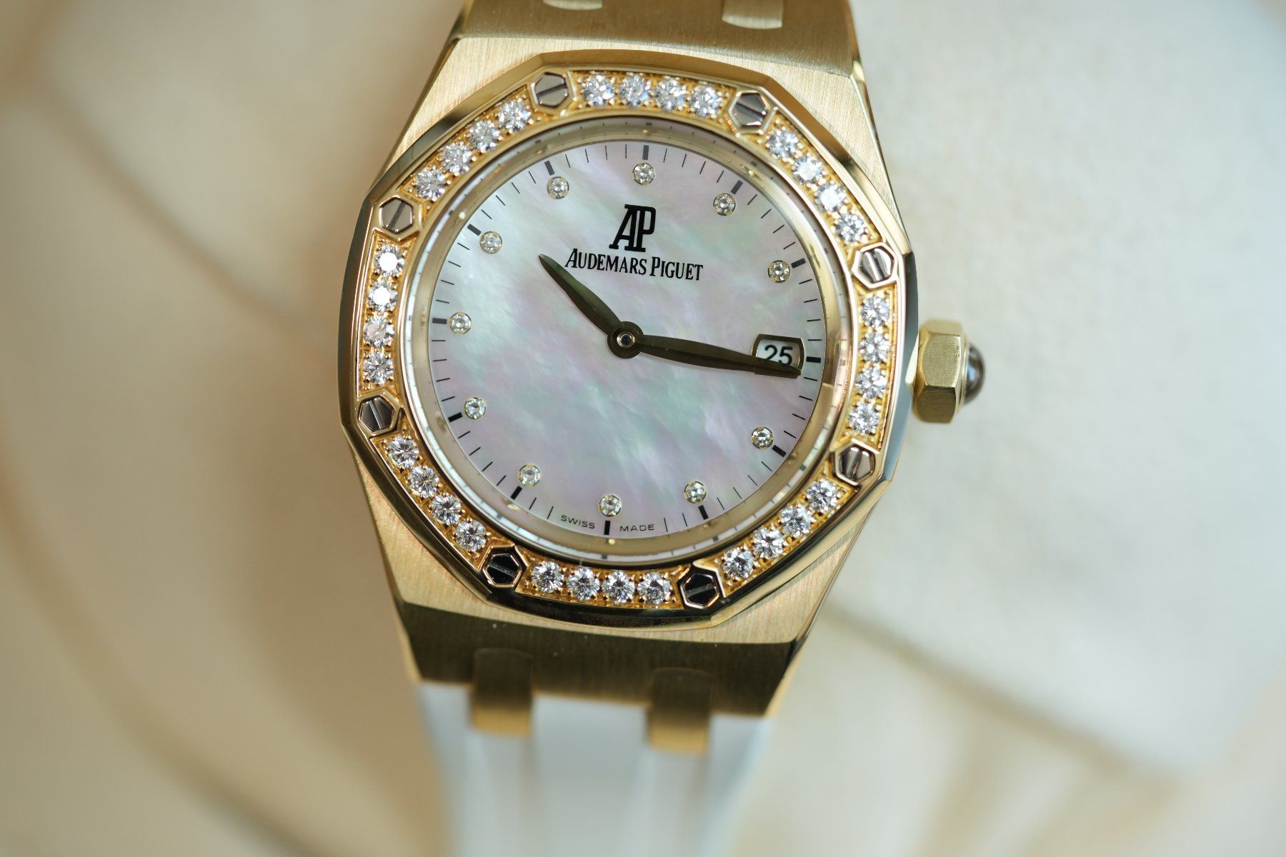 Audemars Piguet Uhren: Audemars Piguet Royal Oak Lady – Gebraucht aus Faoug von Bruce_Wayne23