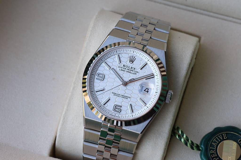 Rolex Orologi: Rolex Land-Dweller 40 – Nuovo e nell'imballaggio originale da Wollerau venduto da RekociTimepieceGmbH