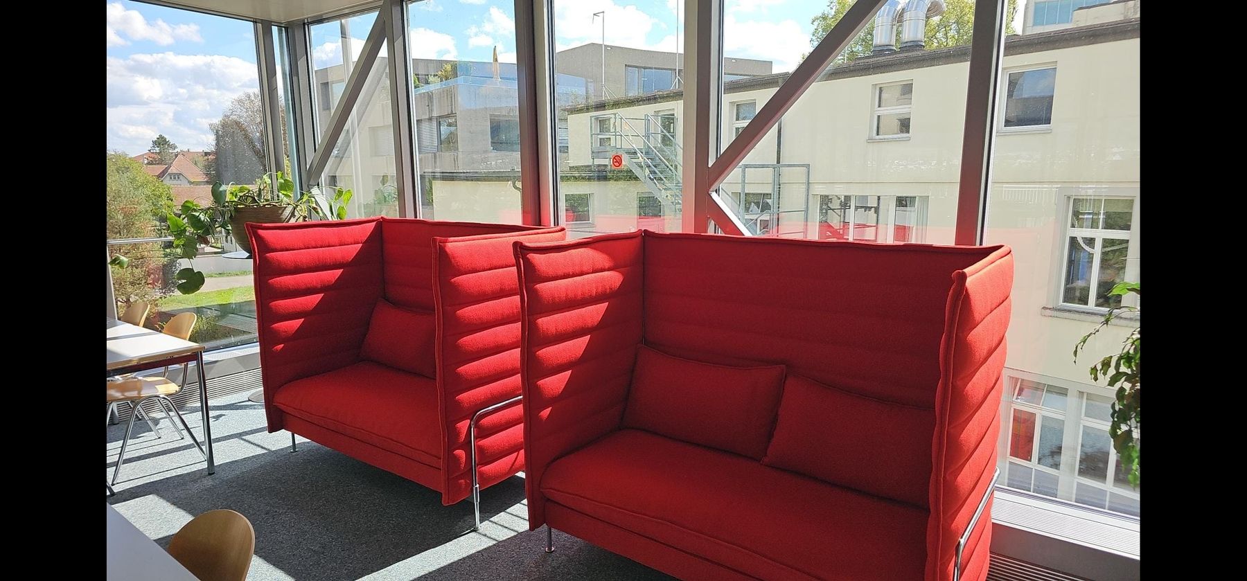 Vitra Divani: Vitra Alcove – Usato da Rheinfelden venduto da Moeoep