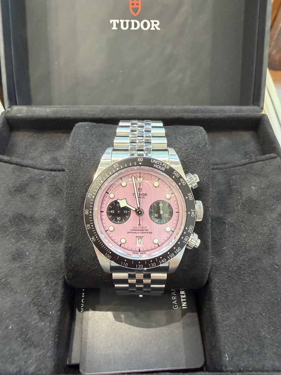 Tudor Orologi: Tudor black Bay chrono pink Miami  – Usato da Genève venduto da Heritage_geneve