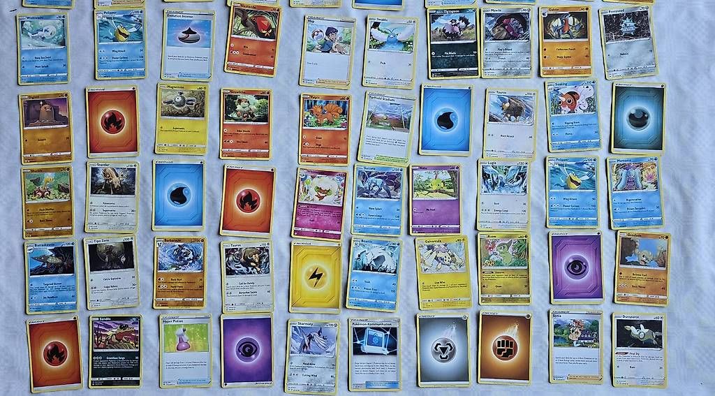 Pokémon Sammelbilder & Trading cards: Pokémon 100 karten – Gebraucht aus Bellinzona von Friederike_A 4