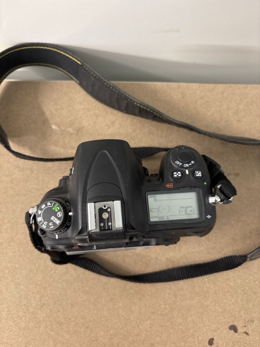 Nikon Appareil photo: Nikon D7000 Spiegelreflexkamera – D'occasion à Grenchen par lilastrumpfhose 2